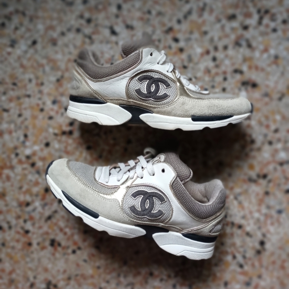 Chanel sneakers vintage
